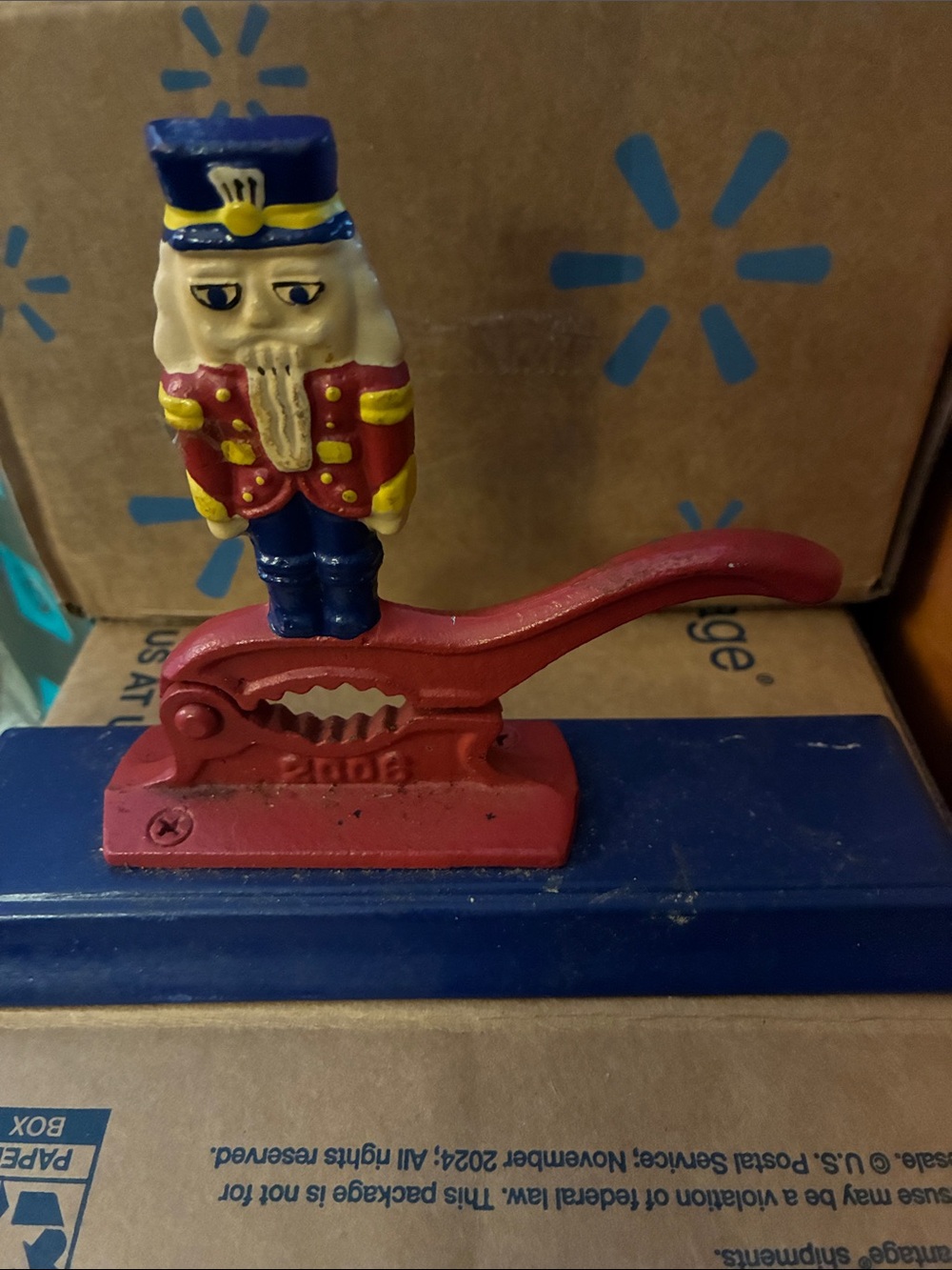 Houston Harvest 2006 cast iron nut cracker